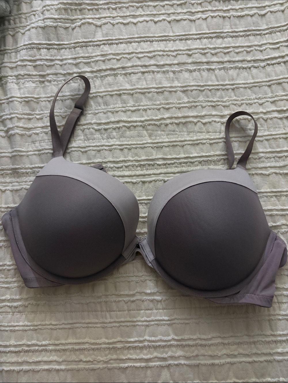 Victoria's Secret Two-Tone Lavender Gray T-Shirt Bra